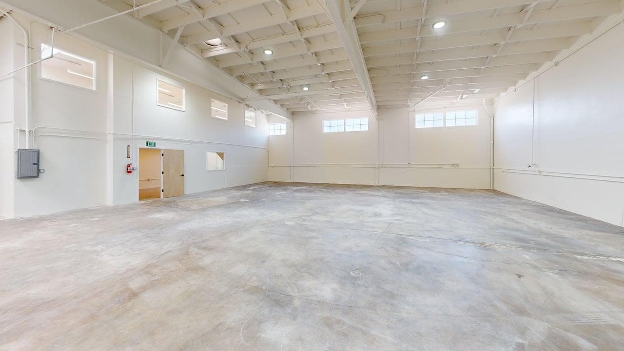 2828 E 14th St, Long Beach, CA à louer Photo de l’immeuble– Image 1 sur 9