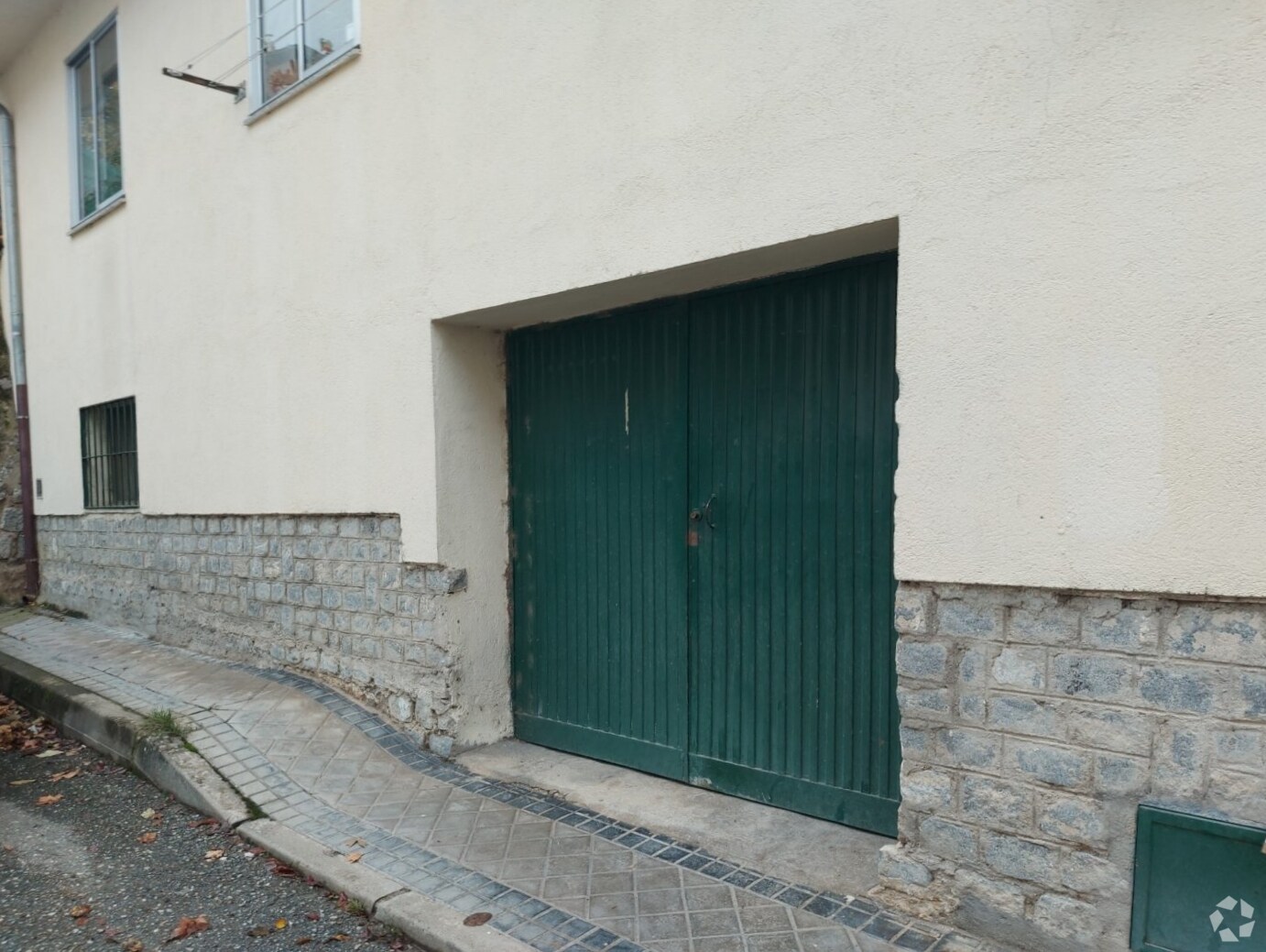 Immeuble residentiel dans Real Sitio de San Ildefonso, Segovia à vendre Photo intérieure– Image 1 sur 2