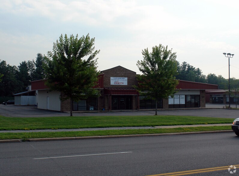 762-770 Route 3, Plattsburgh, NY à vendre - Photo de l’immeuble – Image 3 sur 7