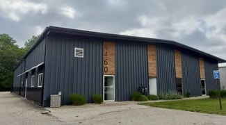 Plus de détails pour 4460-4462 Roger B Chaffee Memorial Blvd, Grand Rapids, MI - Industriel/Logistique à vendre