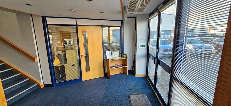 41-43 Royal Scot Rd, Derby à vendre - Photo intérieure – Image 3 sur 20