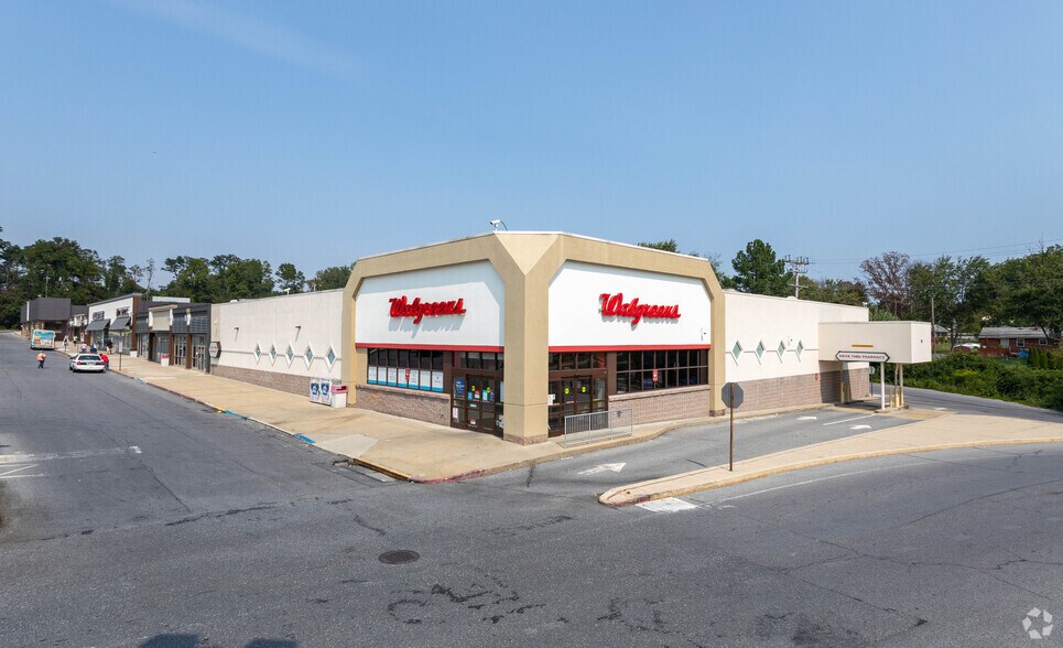 11910-11951 Reisterstown Rd, Reisterstown, MD à louer - Photo de l’immeuble – Image 2 sur 9