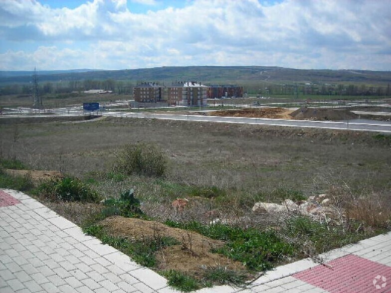 Terrain dans Ávila, Ávila à vendre - Photo principale – Image 1 sur 1