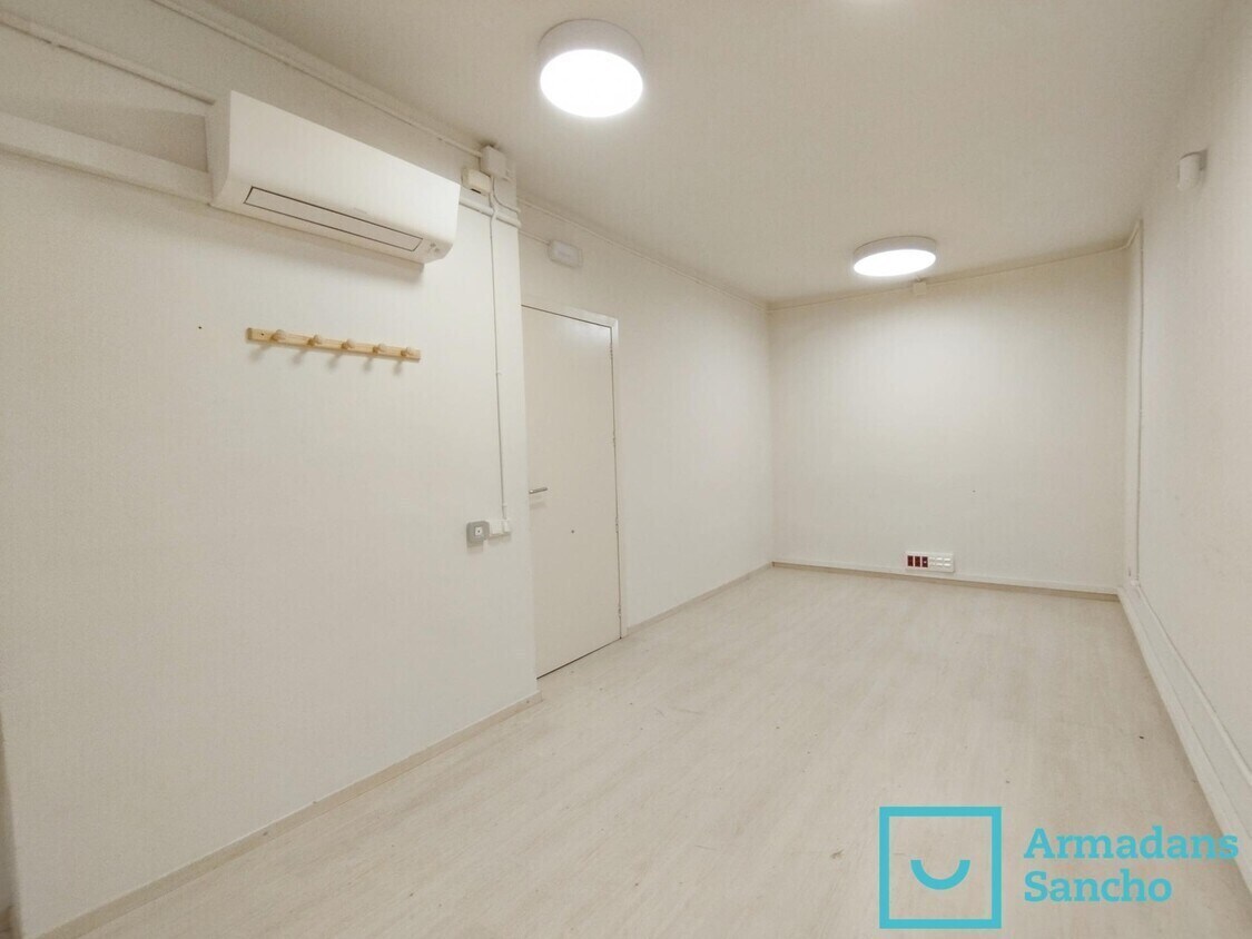 Bureau dans Barcelone, Barcelona à louer Photo intérieure– Image 1 sur 10