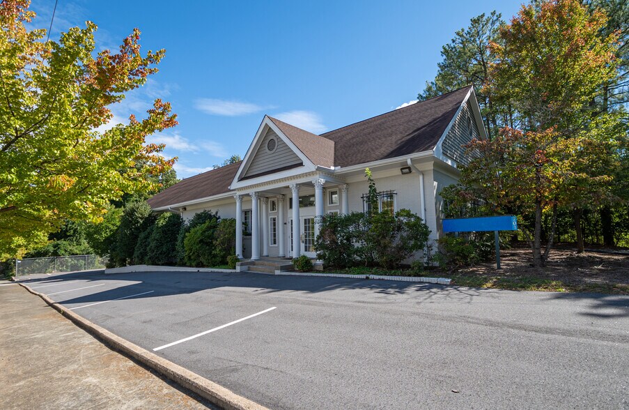 701 William Vickers Ave, Durham, NC à louer - Photo principale – Image 1 sur 15
