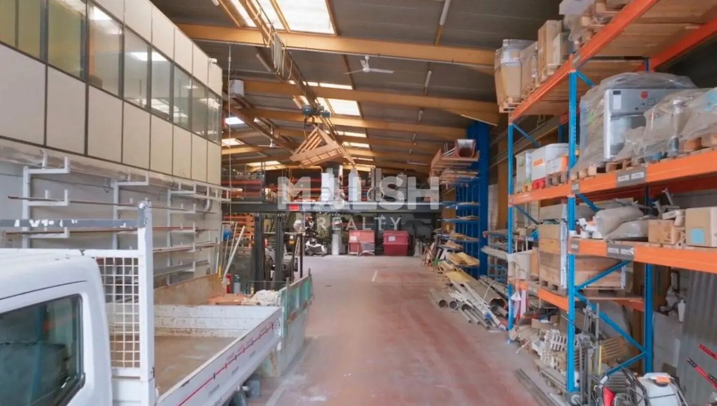 Bureau dans Vénissieux à louer Photo intérieure– Image 1 sur 3