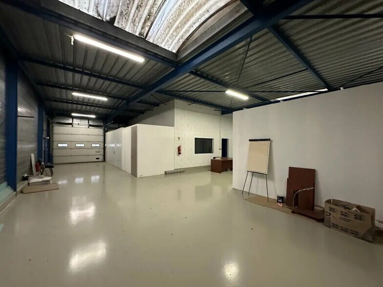 Industriel/Logistique dans Illkirch-Graffenstaden à vendre - Photo de l’immeuble – Image 2 sur 10