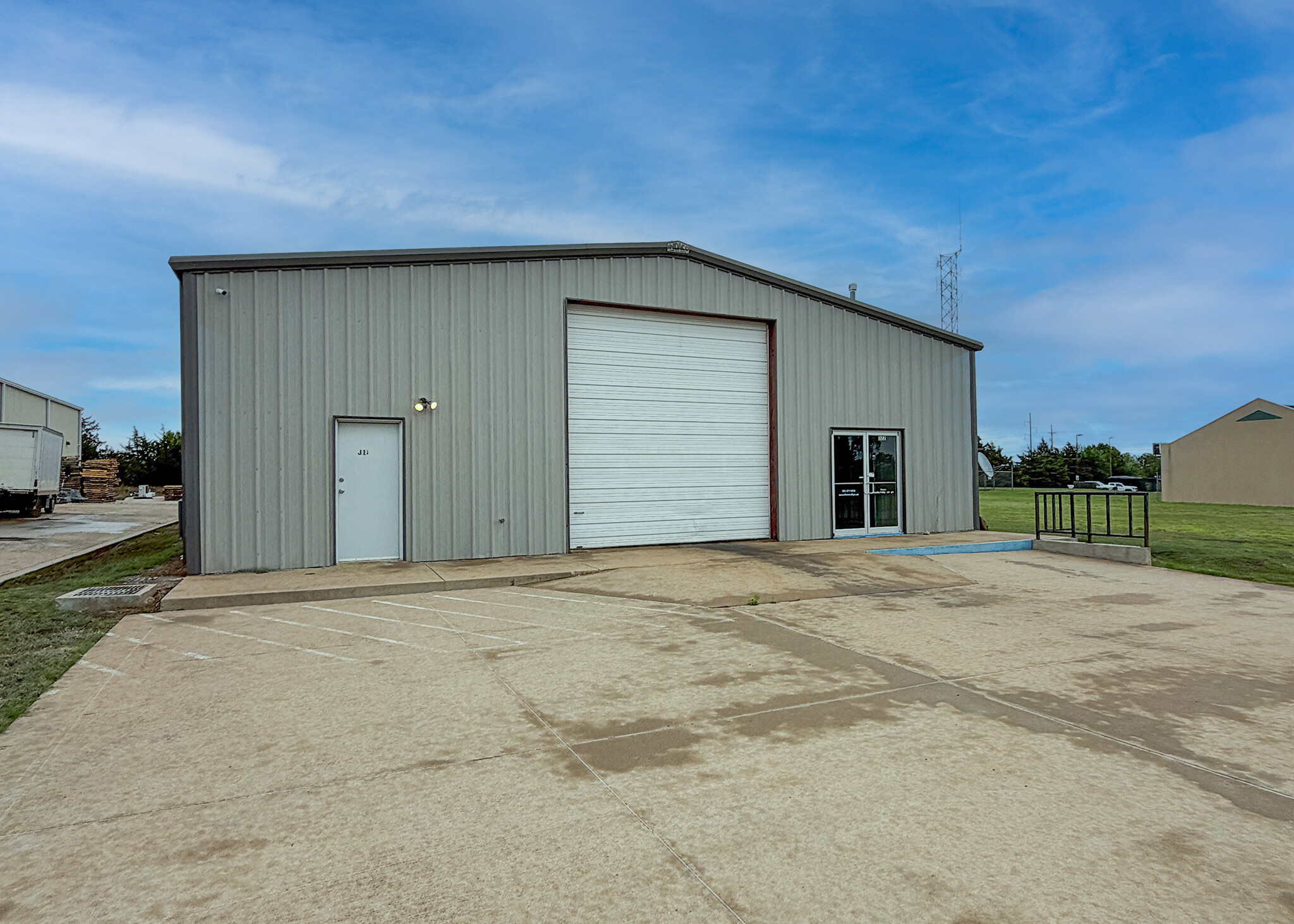 322 E Thomas Ave, Stillwater, OK à louer Photo de l’immeuble– Image 1 sur 10