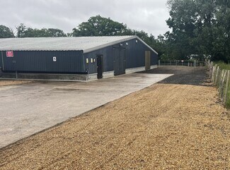Plus de détails pour Broadbridge Ln, Smallfield - Industriel/Logistique à louer