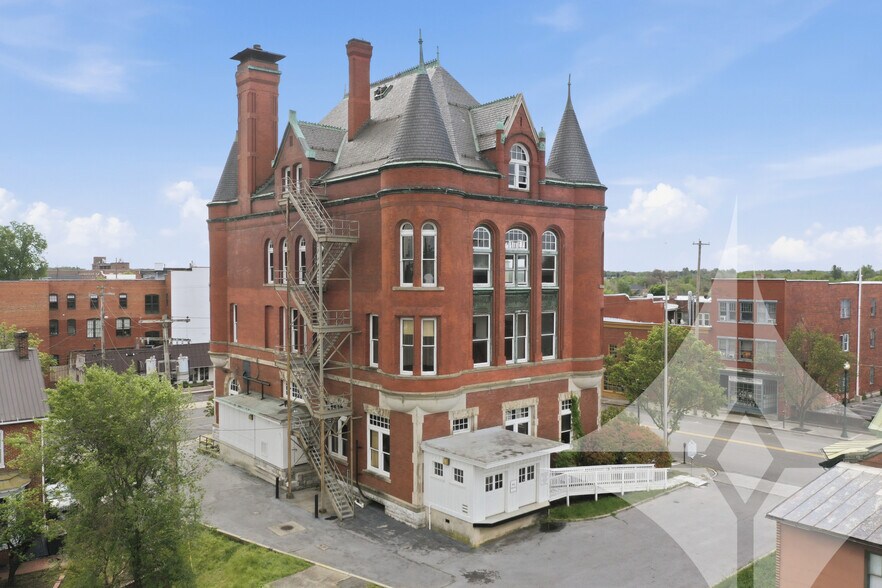 125 S Maple Ave, Martinsburg, WV à vendre - Photo de l’immeuble – Image 2 sur 18