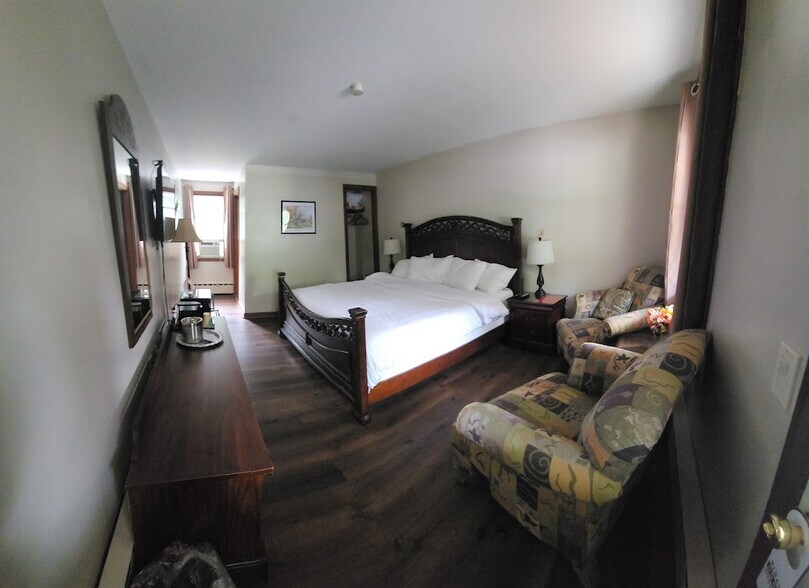 1146 Cold Spring Rd, Williamstown, MA à vendre - Photo de l’immeuble – Image 3 sur 18