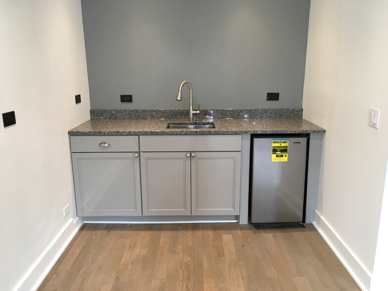 47 S Washington St, Hinsdale, IL à louer - Photo intérieure – Image 3 sur 5