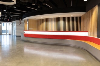 2400 N Dallas Pky, Plano, TX à louer Photo intérieure– Image 1 sur 5