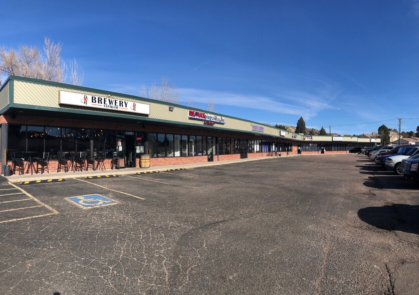 3352-3366 Templeton Gap Rd, Colorado Springs, CO à louer - Photo principale – Image 1 sur 16