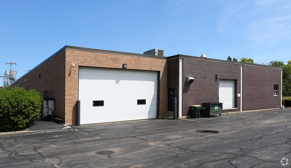 7450-7470 N Natchez Ave, Niles, IL à vendre - Photo de l’immeuble – Image 3 sur 5