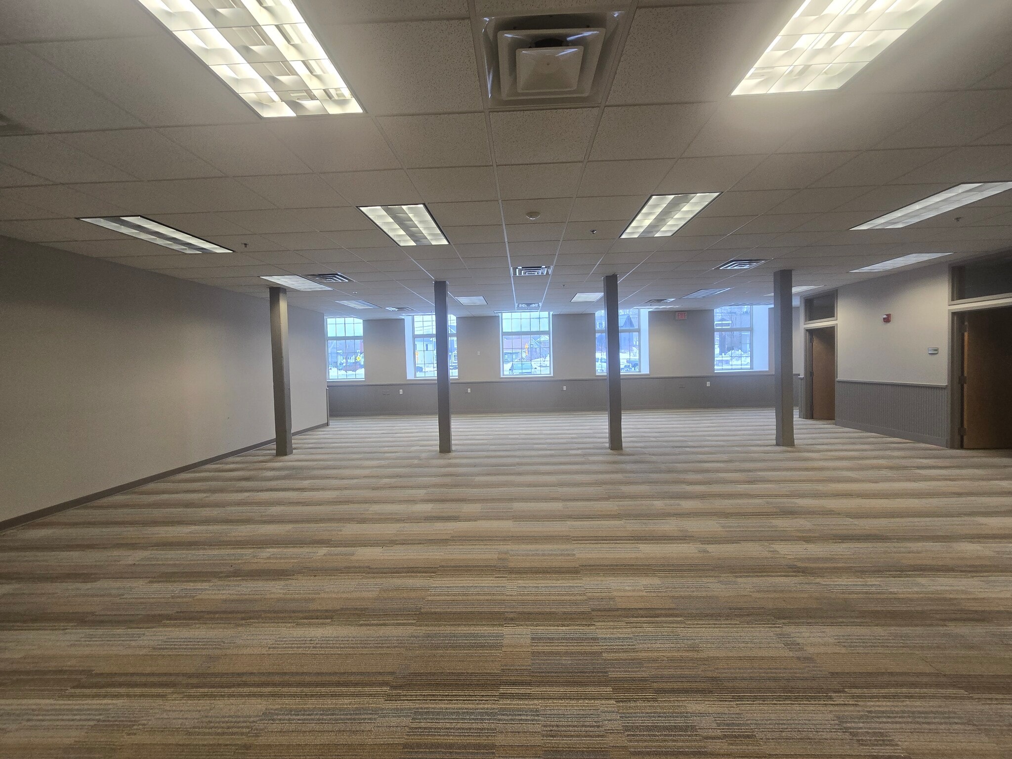 1174 Kingstown Rd, South Kingstown, RI à louer Photo intérieure– Image 1 sur 12