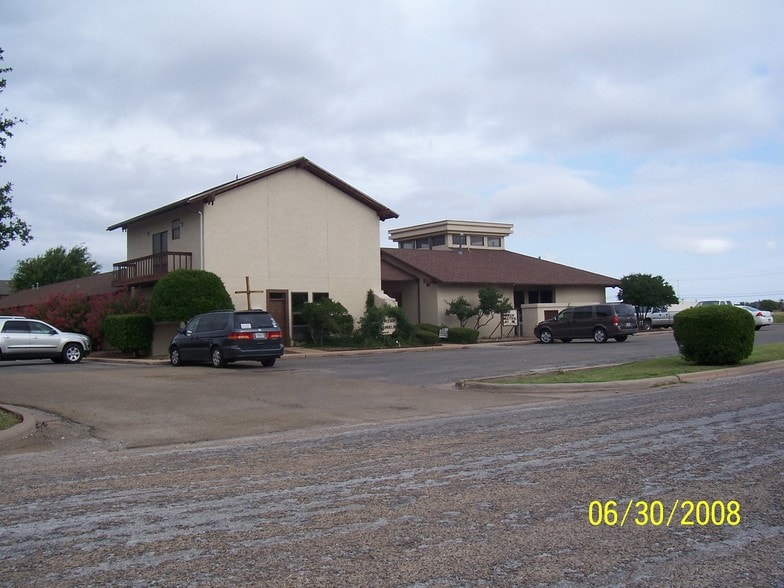 1215-1219 E South 11th St, Abilene, TX à louer - Photo principale – Image 1 sur 18
