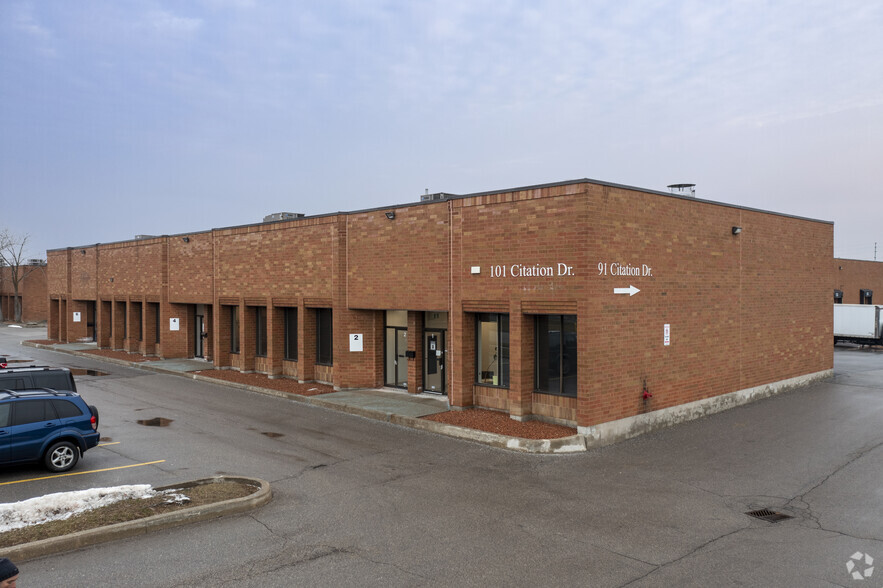 101 Citation Dr, Vaughan, ON à vendre - Photo principale – Image 1 sur 5