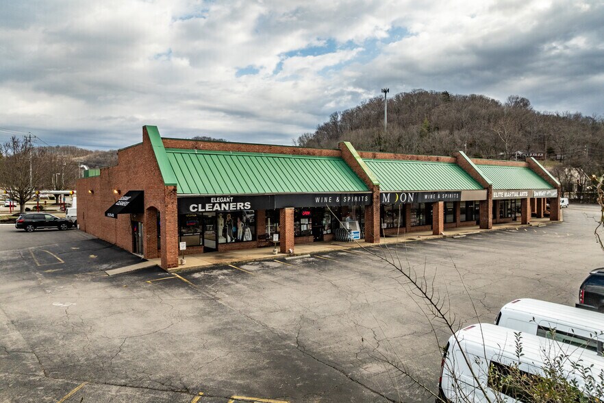 6900-6990 Moores Ln, Brentwood, TN à louer - Photo principale – Image 1 sur 11