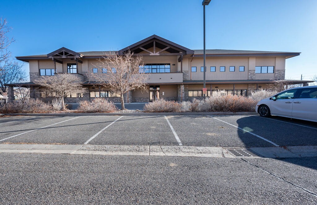 2474 Patterson Rd, Grand Junction, CO à vendre Photo de l’immeuble– Image 1 sur 53