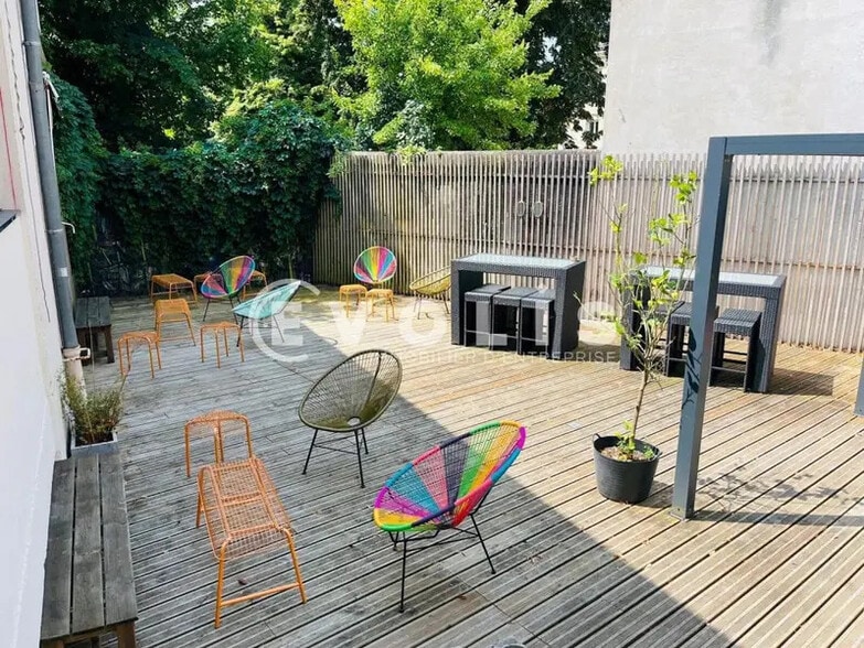 Bureau dans Bordeaux à louer - Photo de l’immeuble – Image 3 sur 4