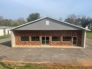 Plus de détails pour 2121 Roanoke Blvd, Salem, VA - Local d'activités à louer