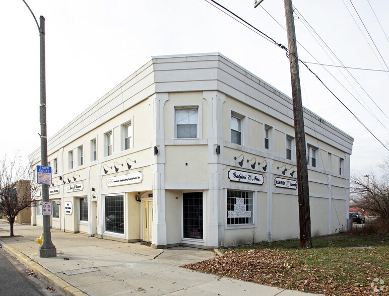 520-532 S York St, Elmhurst, IL à louer - Photo de l’immeuble – Image 3 sur 10