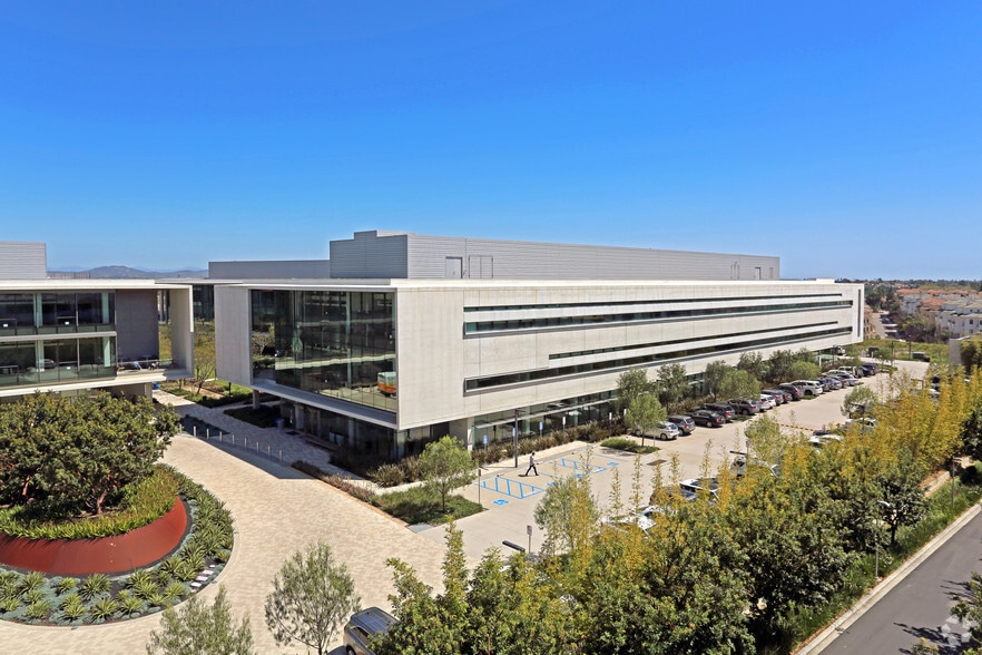 4795 Executive Dr, San Diego, CA à louer - Photo principale – Image 2 sur 10