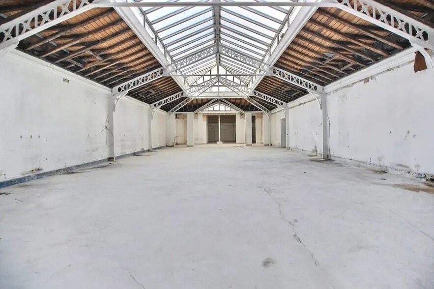 60-62 Rue D'Hauteville, Paris à louer - Photo de l’immeuble – Image 3 sur 10