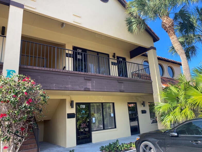 725 N A1A, Jupiter, FL à vendre - Photo de l’immeuble – Image 2 sur 8