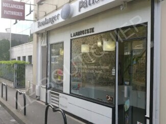 Plus de détails pour Local commercial à louer