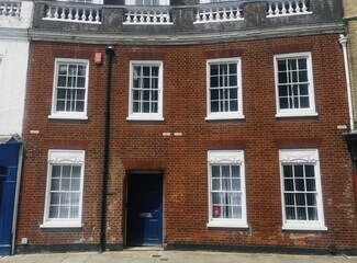 Plus de détails pour 10 Queen St, Ipswich - Bureau à louer
