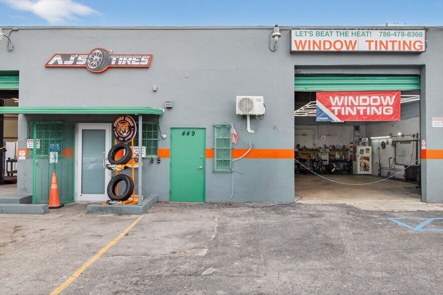 449 E Okeechobee Rd, Hialeah, FL à vendre - Photo de l’immeuble – Image 2 sur 20