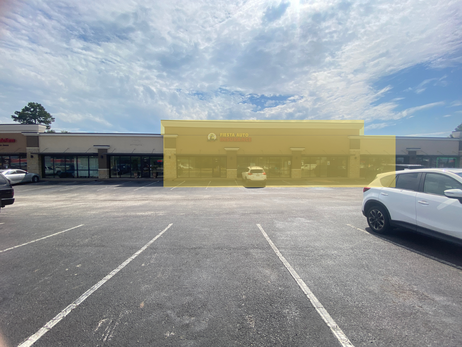 2106 W Gentry Pky, Tyler, TX à louer Photo de l’immeuble– Image 1 sur 7