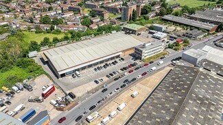 Plus de détails pour 3-5 Thames Rd, Barking - Industriel/Logistique à louer