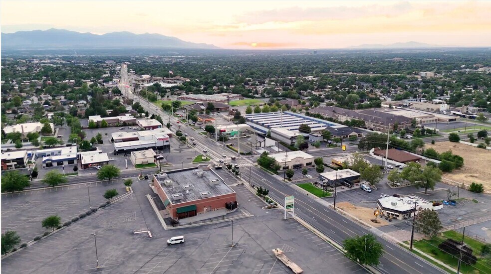 2277 Fort Union Blvd, Salt Lake City, UT à louer - Vidéo sur l’annonce professionnelle – Image 2 sur 9