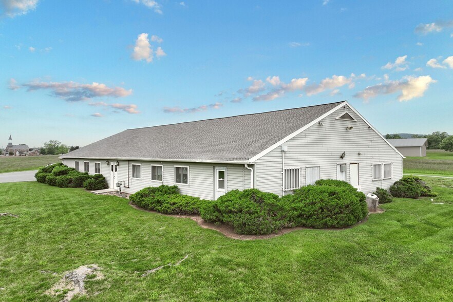 190 Canal Road Ext, York, PA à louer - Photo de l’immeuble – Image 2 sur 21