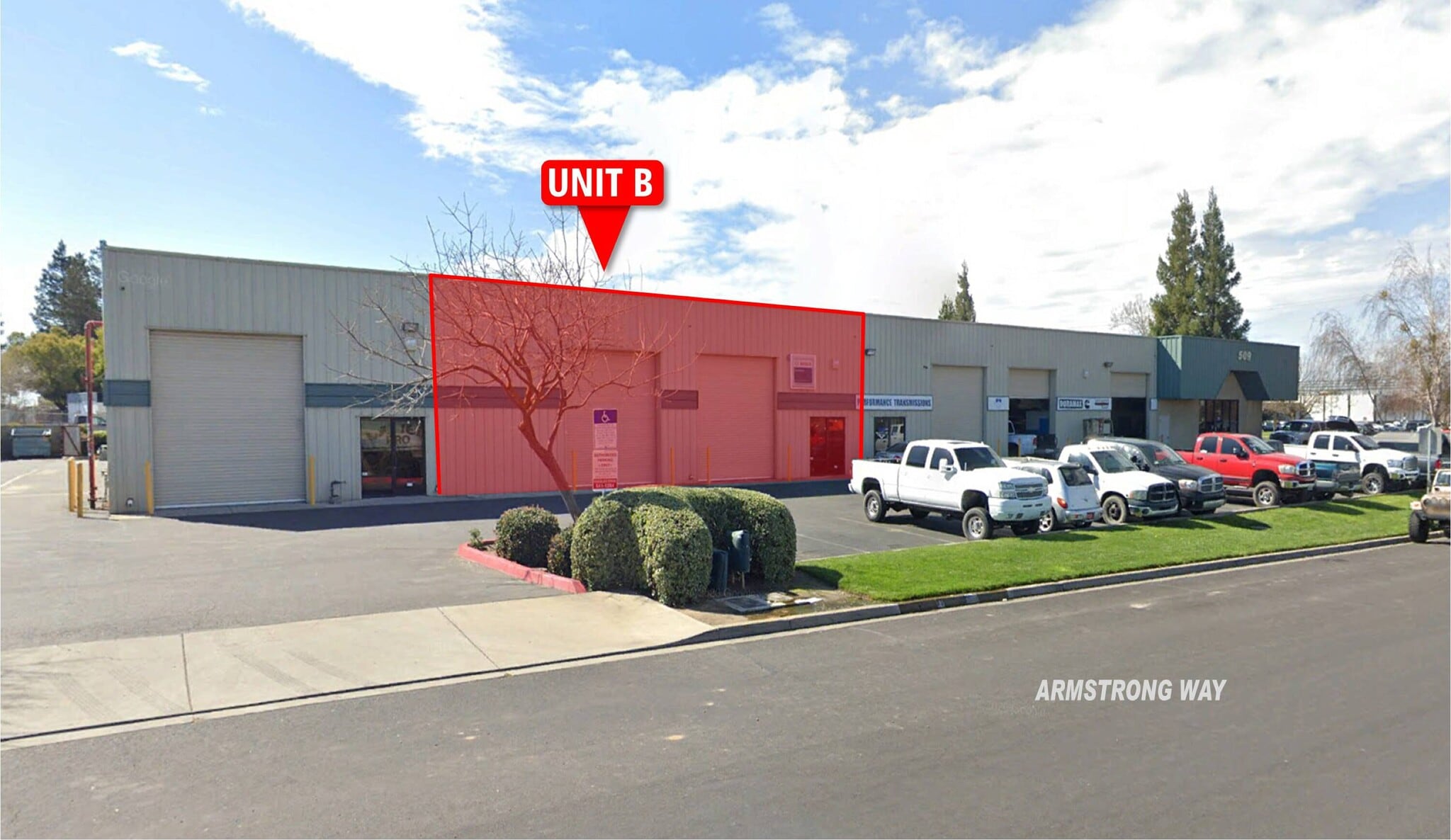 509 Armstrong Way, Oakdale, CA à louer Photo de l’immeuble– Image 1 sur 8