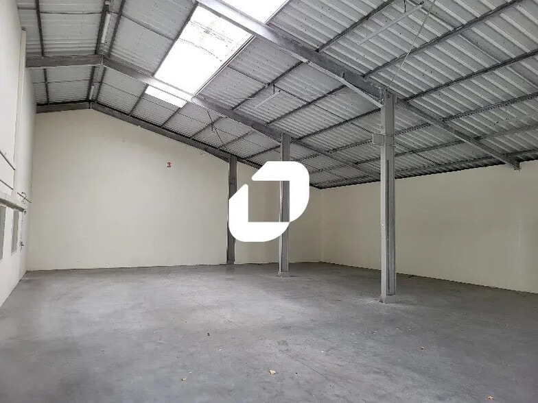 Bureau dans Pessac à louer - Photo intérieure – Image 3 sur 12