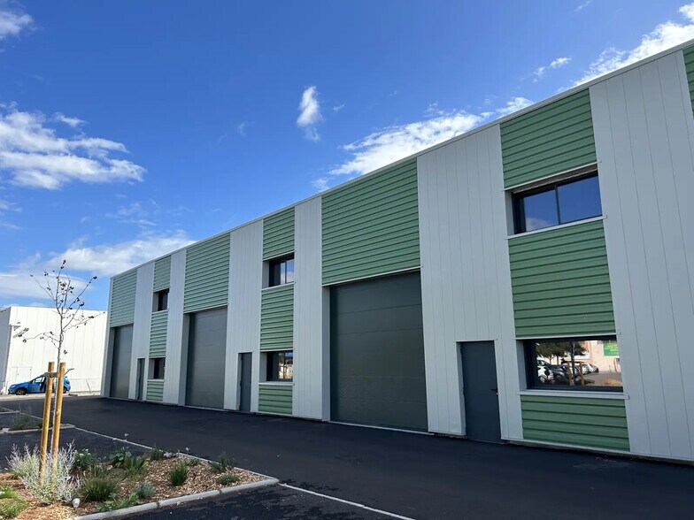215 Rue Louis Delage, Perpignan à vendre - Photo de l’immeuble – Image 2 sur 4