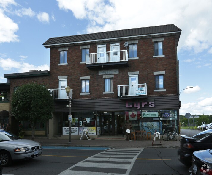 253-259 Main St E, Hawkesbury, ON à vendre - Photo de l’immeuble – Image 2 sur 4