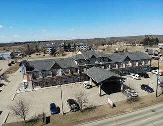 Plus de détails pour 4814 56 St, Wetaskiwin, AB - Hôtellerie à vendre