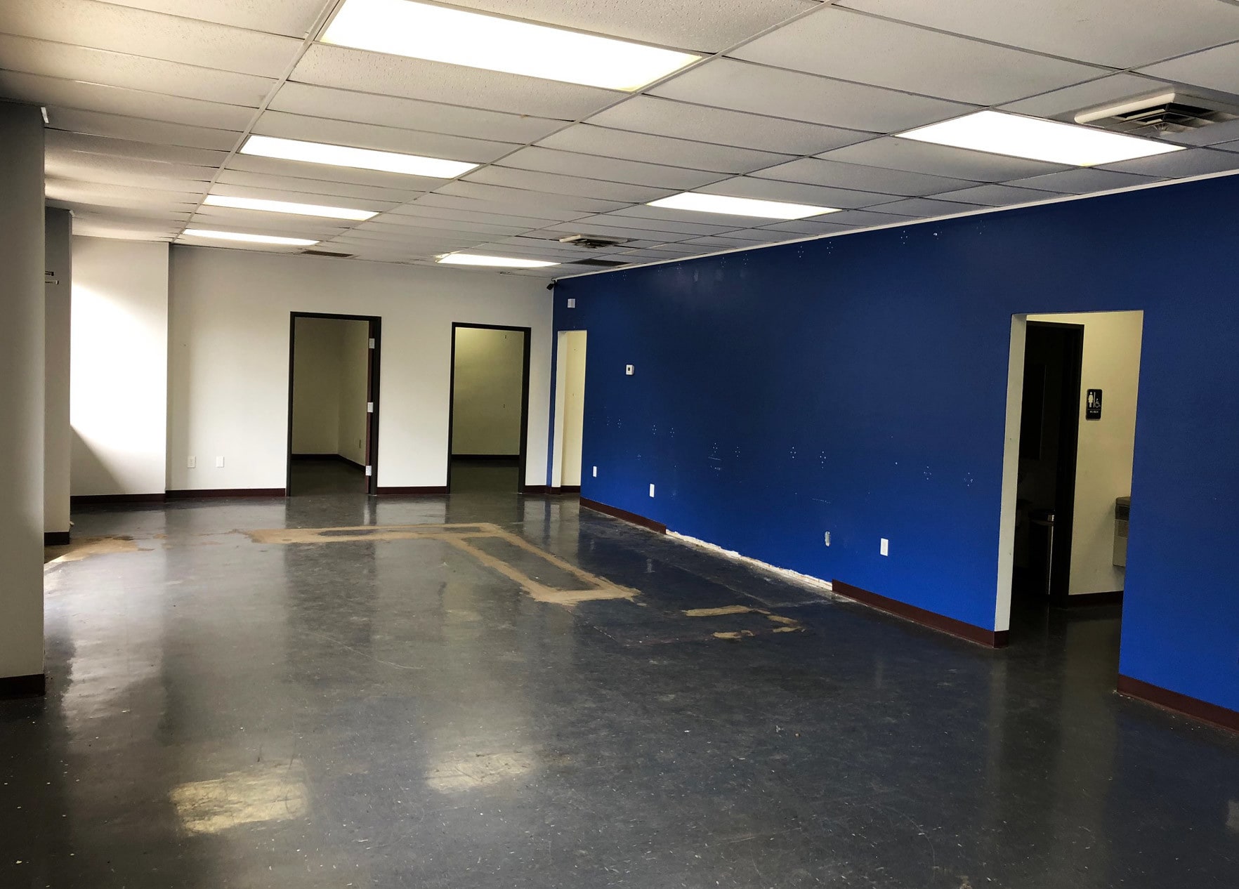 3912 Cottage Hill Rd, Mobile, AL à louer Photo intérieure– Image 1 sur 4