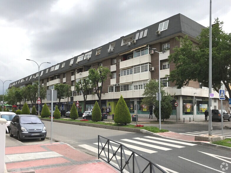 Immeuble residentiel dans Torrejón de Ardoz, Madrid à vendre - Photo de l’immeuble – Image 2 sur 2