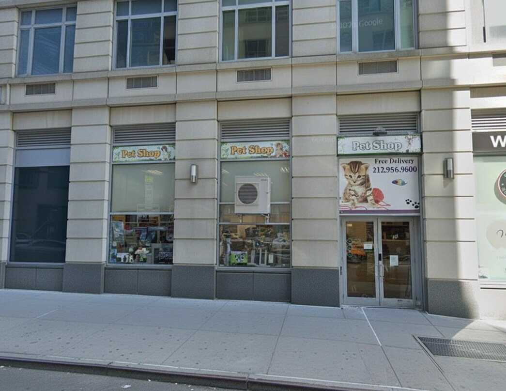 33 W End Ave, New York, NY à louer Photo de l’immeuble– Image 1 sur 1