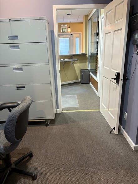 6662 W Johnson Rd, La Porte, IN à louer - Photo intérieure – Image 3 sur 21