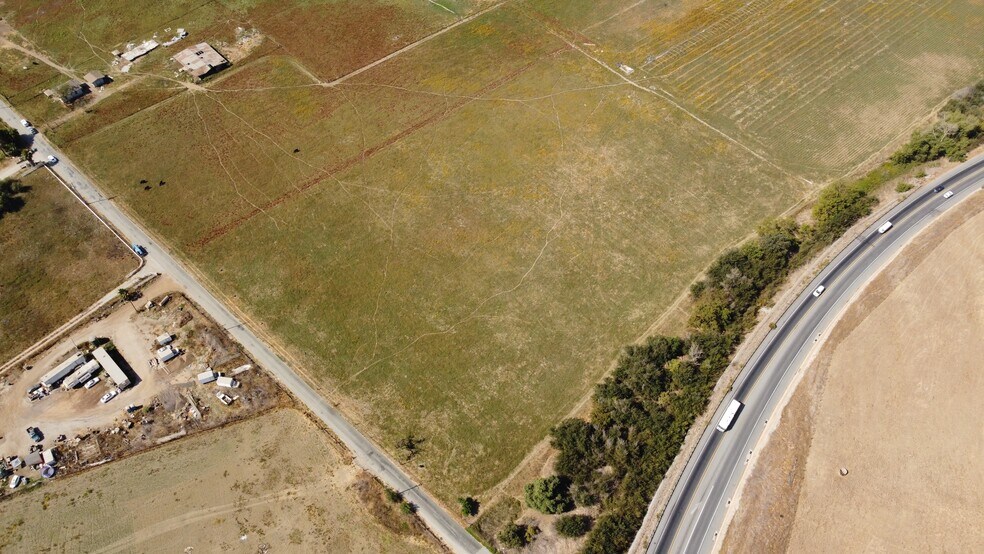 0 Pachiec Pass Hwy, Hollister, CA à vendre - Photo de l’immeuble – Image 2 sur 4