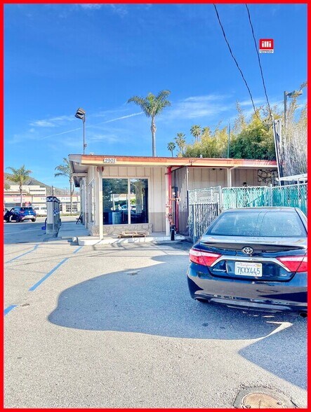 2901 E Main St, Ventura, CA à louer - Photo de l’immeuble – Image 2 sur 13