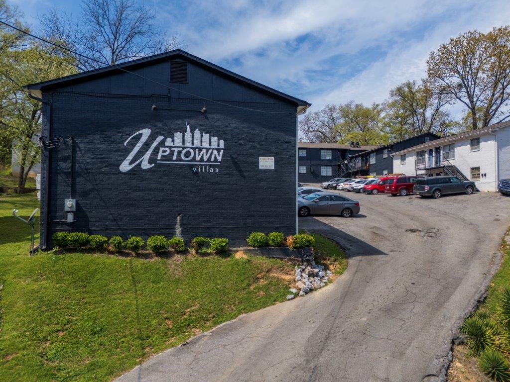 1428 Fl Shuttlesworth Dr, Birmingham, AL à vendre Photo de l’immeuble– Image 1 sur 19