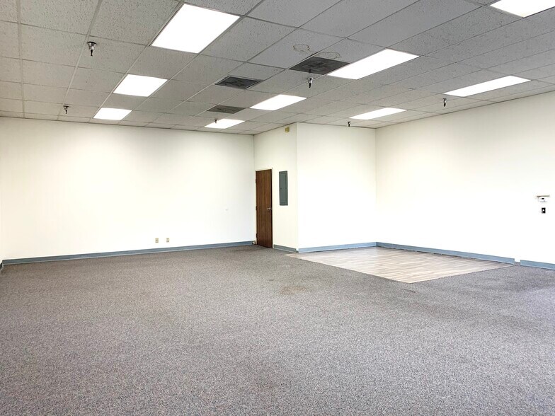 11512 Magnolia St, Garden Grove, CA à louer - Photo intérieure – Image 3 sur 5